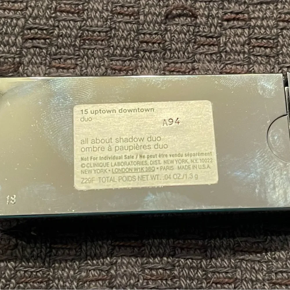 NEW - CLINIQUE All About Shadow DUO *UPTOWN DOWNTOWN*